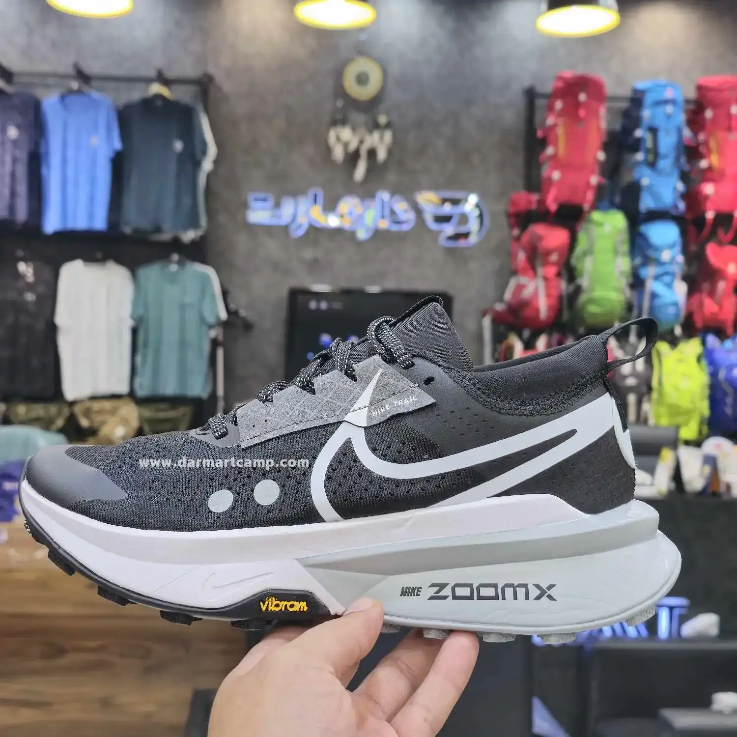 کفش پیاده روی مردانه و زنانه برند نایک مدل zoom x زیره ویبرام 6 دارای تکنولوژی زیره VIBRAM