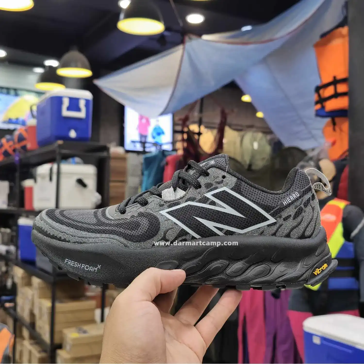 کفش پیاده روی مردانه برند نیوبالانس مدل FRESH FOAM 6 کفش زیره ویبرام نیوبالانس مشکی