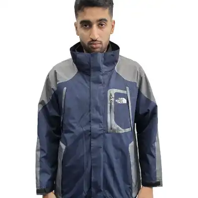 کاپشن دوپوش گورتکس ضد آب برند نورث فیس زنانه و مردانه مدل GORE-TEX  مناسب کوهنوردی و‌طبیعت‌گردی و سفر