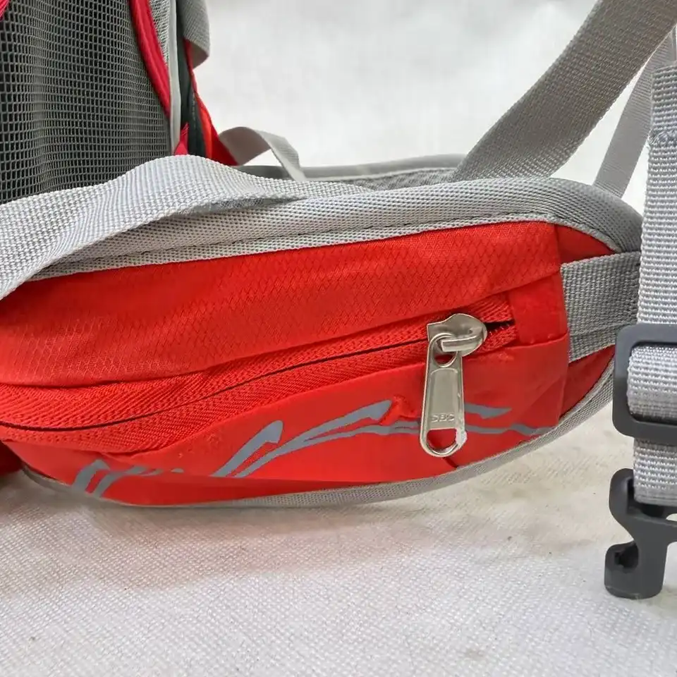 کوله طبیعتگردی Salewa Speed 18L 10 کوله طبیعتگردی Salewa Speed 18L