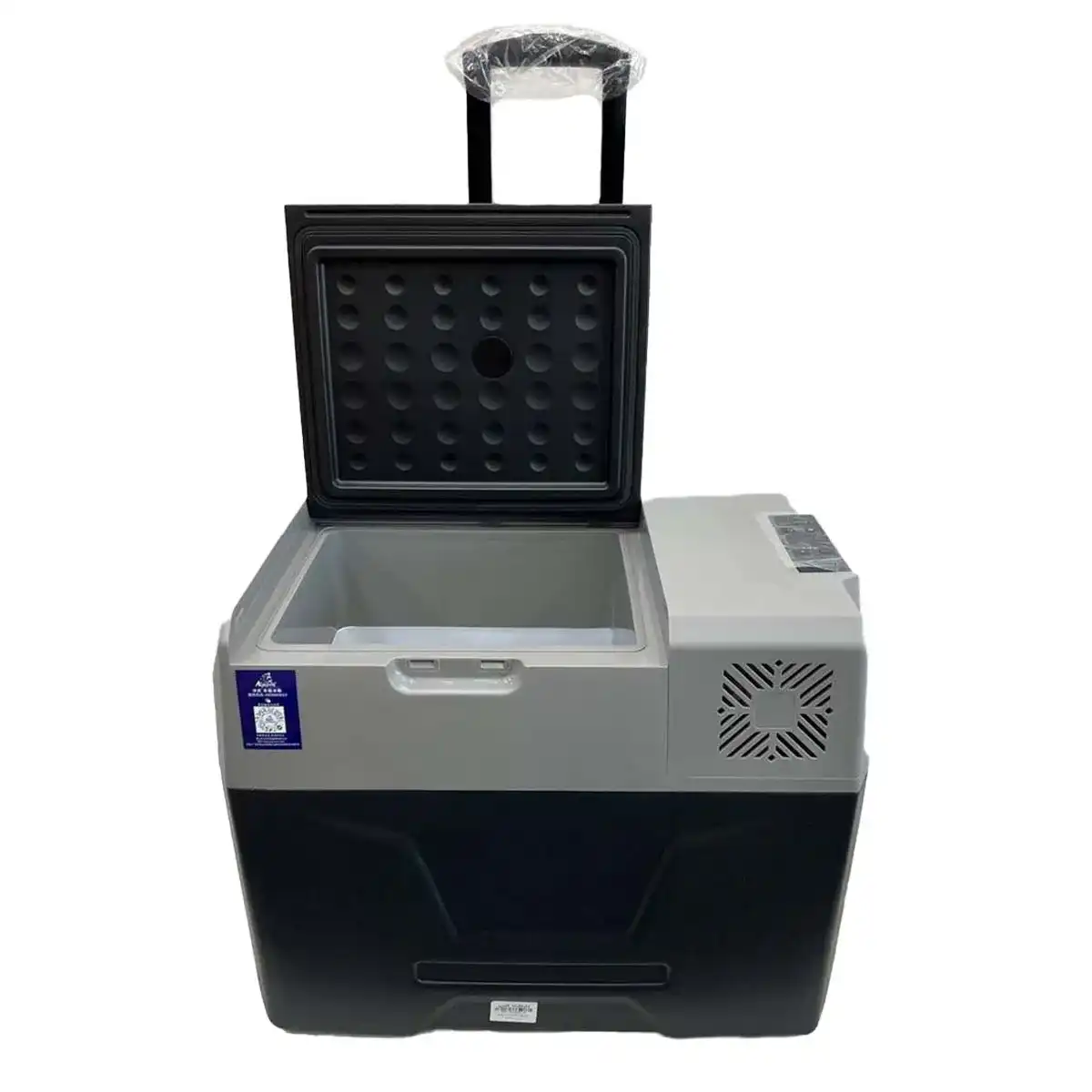 یخچال و فریزر مسافرتی ۴۰ لیتری آلپیکول (Alpicool) مدل CX40 – چرخدار و فول آپشن 11 یخچال و فریزر مسافرتی ۴۰ لیتری آلپیکول (Alpicool) مدل CX40 – چرخدار و فول آپشن
