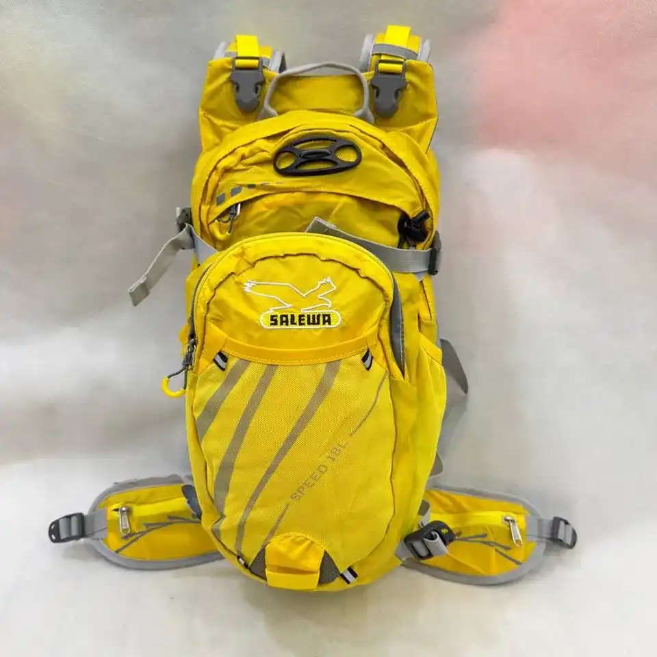 کوله طبیعتگردی Salewa Speed 18L 18 کوله طبیعتگردی Salewa Speed 18L