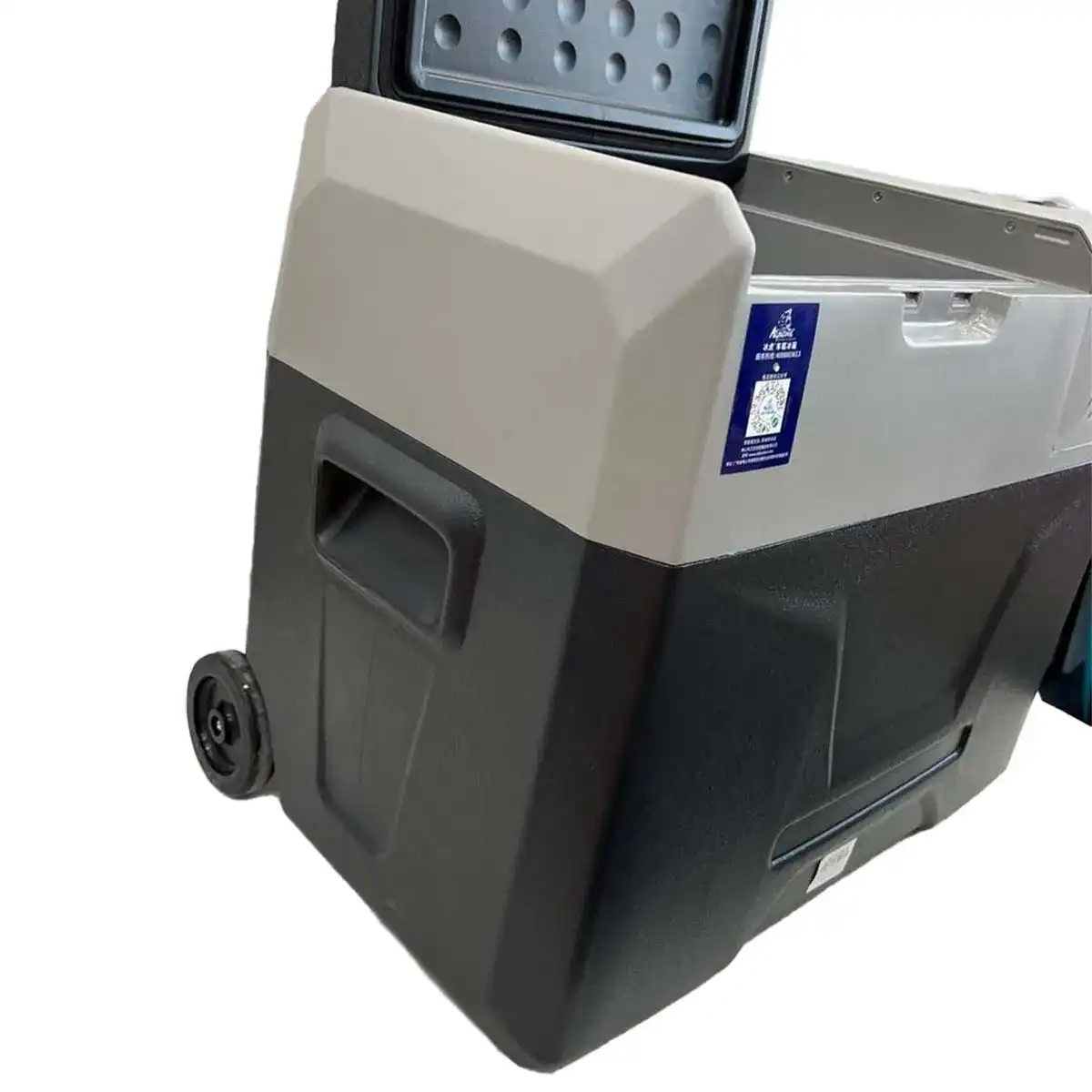 یخچال و فریزر مسافرتی ۴۰ لیتری آلپیکول (Alpicool) مدل CX40 – چرخدار و فول آپشن 6 یخچال و فریزر مسافرتی ۴۰ لیتری آلپیکول (Alpicool) مدل CX40 – چرخدار و فول آپشن